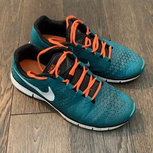 Men’s Nike Frees